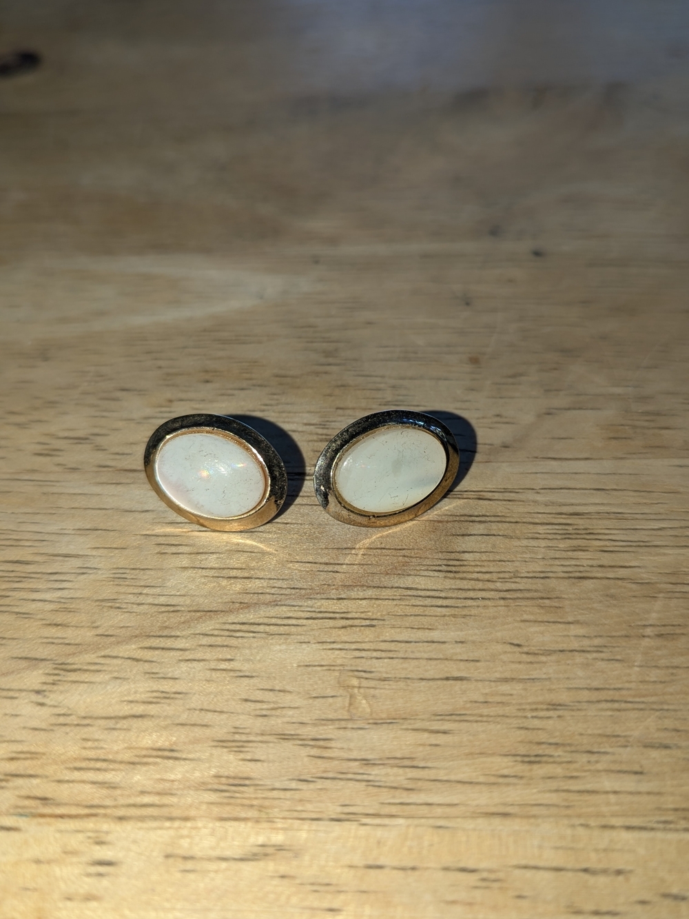 Vintage Gold-Tone Oval White Stone Stud Earrings - Women's Jewelry